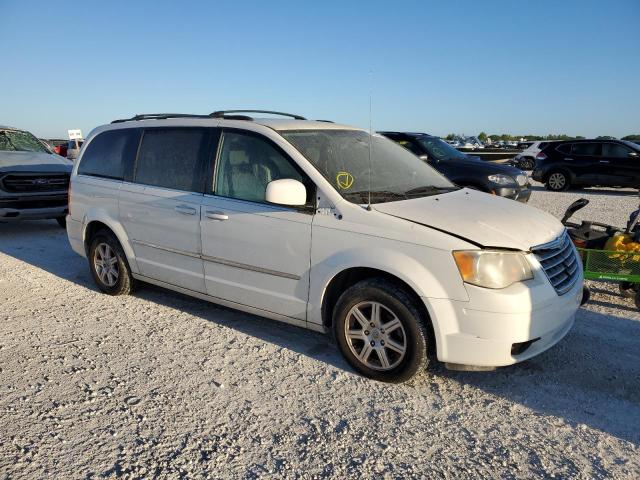 2A4RR5D17AR235395 - 2010 CHRYSLER TOWN & COU TOURING თეთრი ფოტო 4