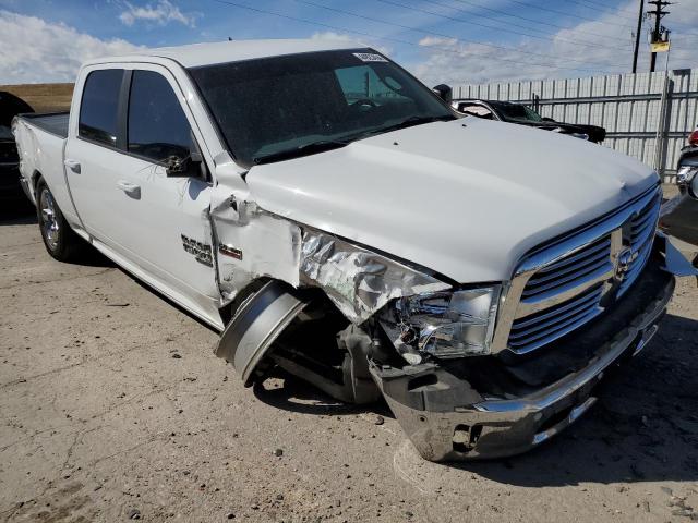 1C6RR6TT7KS643966 - 2019 RAM 1500 CLASS SLT WHITE photo 4