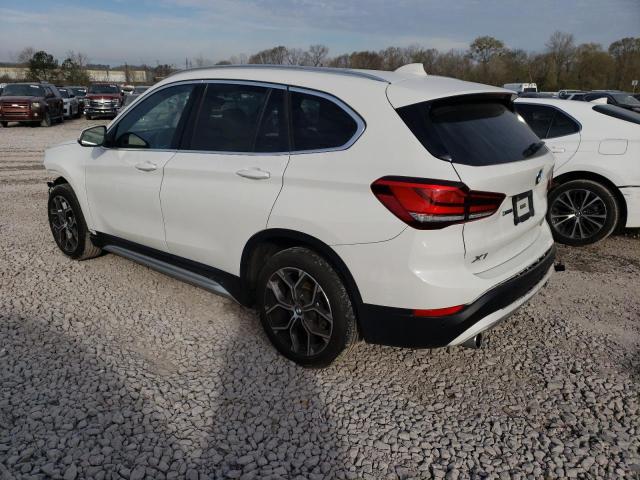 WBXJG9C05L5P35664 - 2020 BMW X1 XDRIVE28I WHITE photo 2