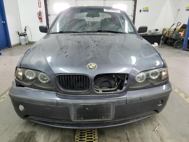 WBAEV33462KL69666 - 2002 BMW 3 SERIES I BLUE photo 5