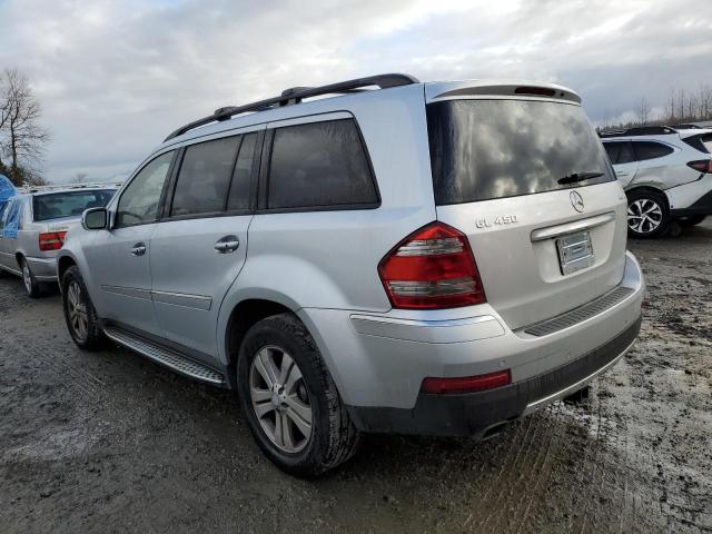 4JGBF71E18A410978 - 2008 MERCEDES-BENZ GL 450 4MATIC SILVER photo 2