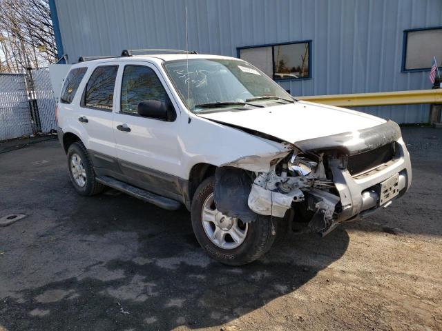 1FMCU03144DA08554 - 2004 FORD ESCAPE LIM XLT WHITE photo 4