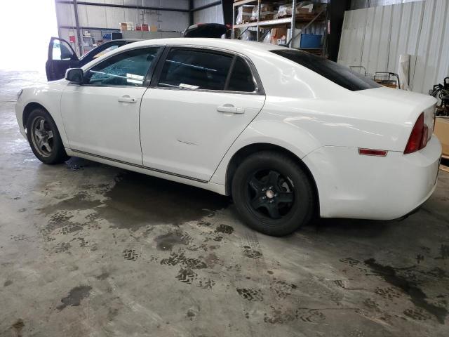 1G1ZC5E15BF174555 - 2011 CHEVROLET MALIBU 1LT WHITE photo 2