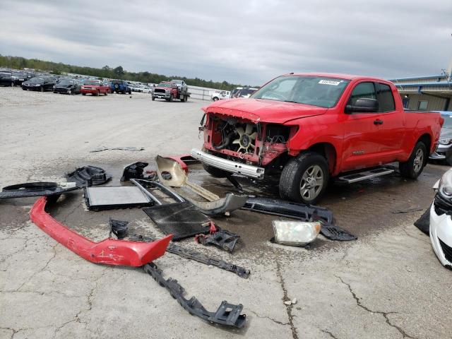 5TFRM5F10CX050143 - 2012 TOYOTA TUNDRA DOUBLE CAB SR5 RED photo 1