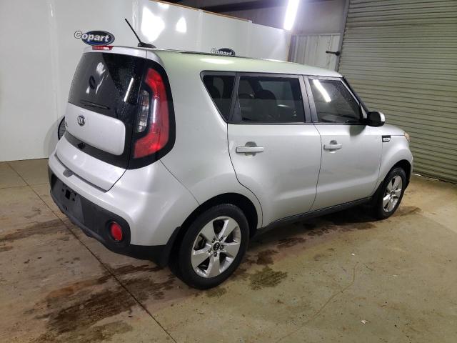 KNDJN2A20H7473904 - 2017 KIA SOUL SILVER photo 3