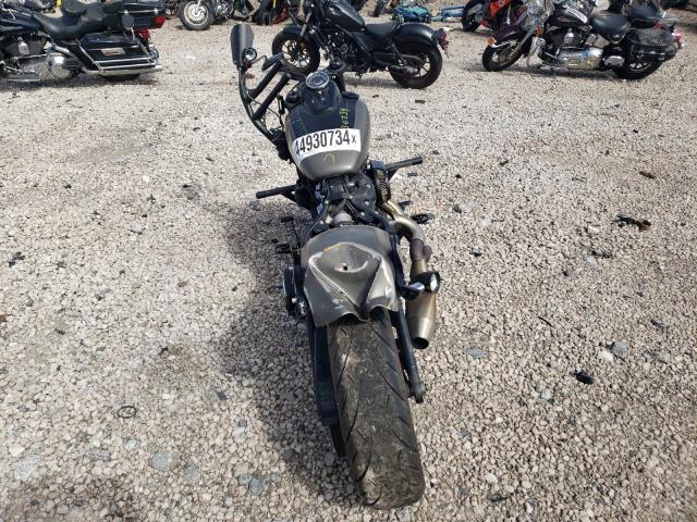 1HD1YLK15JC015600 - 2018 HARLEY-DAVIDSON FXFBS FAT BOB 114 GRAY photo 4