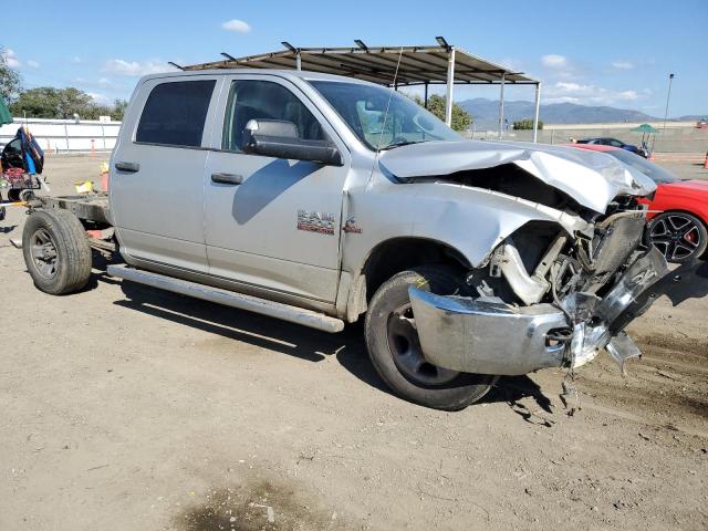 3C6UR4CL2DG602847 - 2013 RAM 2500 ST SILVER photo 4