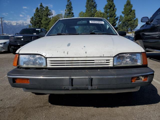 JM1BF2320K0381030 - 1989 MAZDA 323 WHITE photo 5