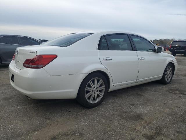 4T1BK36B78U291741 - 2008 TOYOTA AVALON XL WHITE photo 3