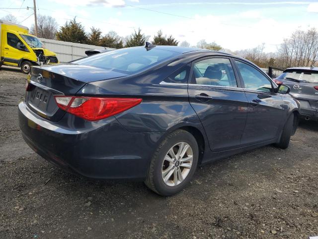 5NPEB4AC3DH601329 - 2013 HYUNDAI SONATA GLS BLUE photo 3