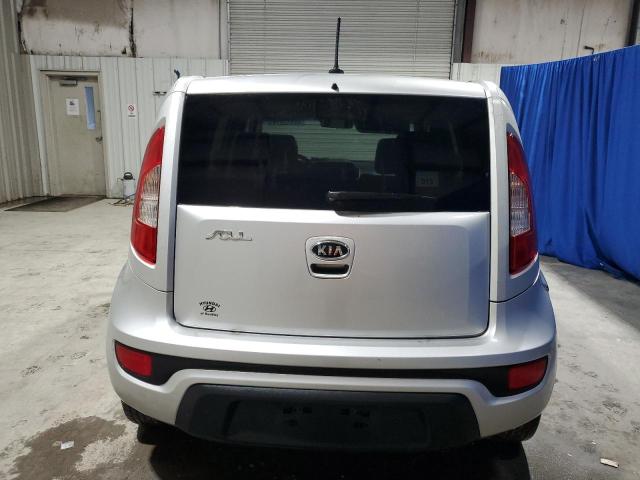 KNDJT2A52C7457034 - 2012 KIA SOUL SILVER photo 6