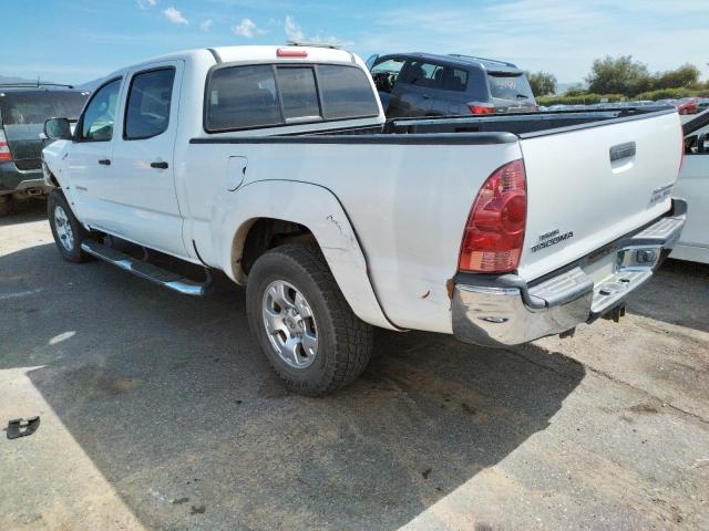 5TEKU72NX6Z204408 - 2006 TOYOTA TACOMA DOUBLE CAB PRERUNNER LONG BED WHITE photo 2