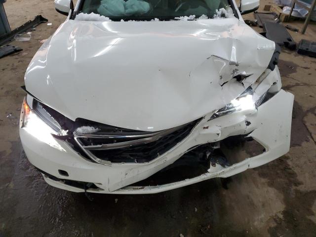 19UUB3F5XGA004515 - 2016 ACURA TLX TECH WHITE photo 11