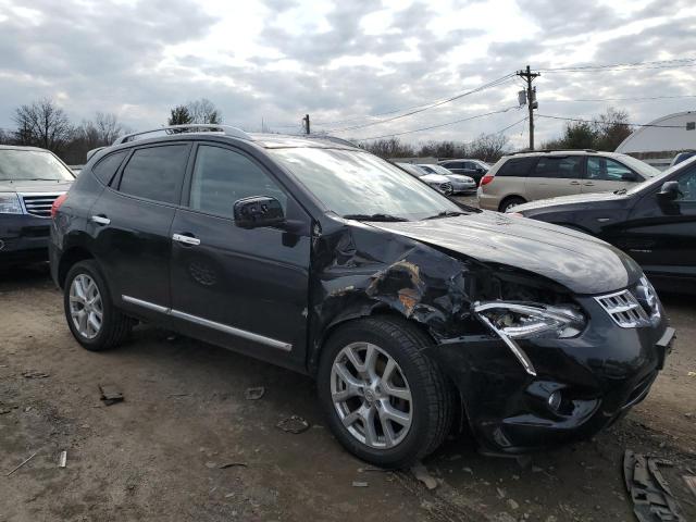 JN8AS5MV9DW132277 - 2013 NISSAN ROGUE S BLACK photo 4