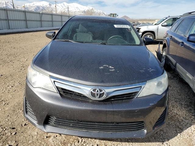 4T4BF1FK1CR251582 - 2012 TOYOTA CAMRY BASE GRAY photo 5