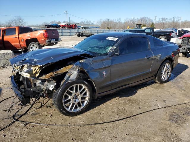 2013 FORD MUSTANG, null