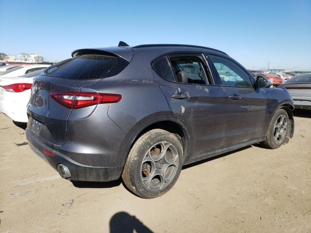 ZASFAKPN9J7B69731 - 2018 ALFA ROMEO STELVIO SPORT Grau Foto 3