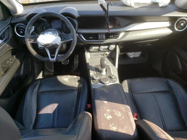ZASFAKPN9J7B69731 - 2018 ALFA ROMEO STELVIO SPORT Grau Foto 8