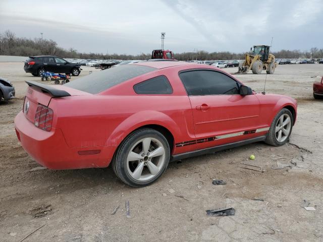 1ZVFT80N465152710 - 2006 FORD MUSTANG RED photo 3