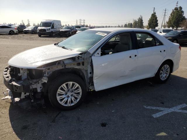 4T4BF1FK8ER404056 - 2014 TOYOTA CAMRY L WHITE photo 1