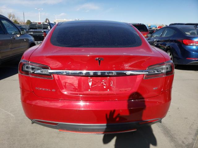 5YJSA1DN4DFP21656 - 2013 TESLA MODEL S RED photo 6