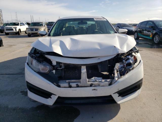 2HGFC2F52JH582147 - 2018 HONDA CIVIC LX WHITE photo 5