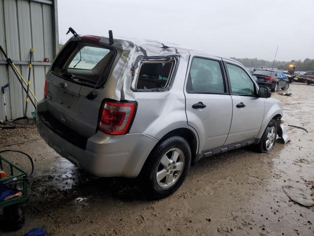 1FMCU0C7XCKA22117 - 2012 FORD ESCAPE XLS SILVER photo 3