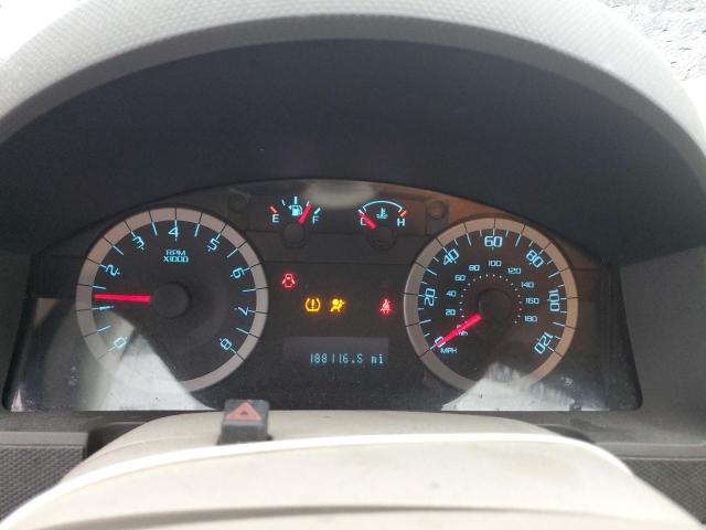 1FMCU0C7XCKA22117 - 2012 FORD ESCAPE XLS SILVER photo 9