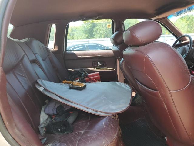 1LNLM81W4TY641611 - 1996 LINCOLN TOWN CAR EXECUTIVE Weiß Foto 10