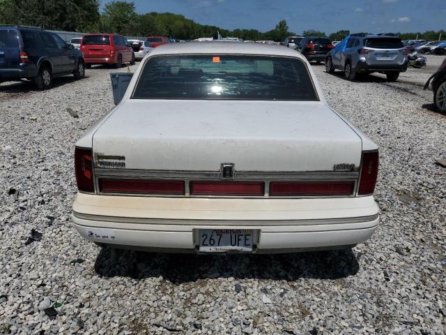 1LNLM81W4TY641611 - 1996 LINCOLN TOWN CAR EXECUTIVE Weiß Foto 6