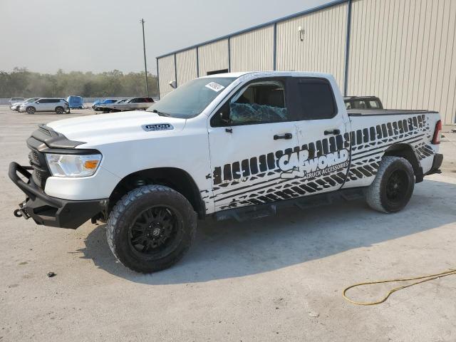 1C6RRECT6KN785833 - 2019 RAM 1500 TRADESMAN WHITE photo 1