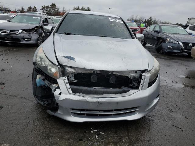 1HGCP263X9A032761 - 2009 HONDA ACCORD LX SILVER photo 5