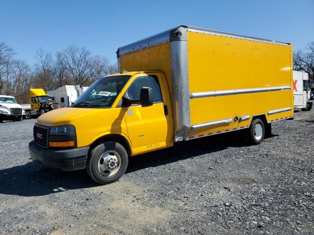 7GZ37TCGXKN009199 - 2019 GMC SAVANA CUTAWAY G3500 YELLOW photo 1