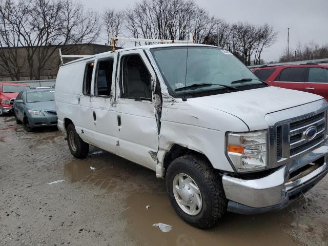 1FTNE1EW6BDA51590 - 2011 FORD ECONOLINE E150 VAN WHITE photo 4