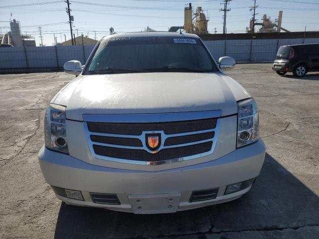 1GYFK66898R262119 - 2008 CADILLAC ESCALADE ESV WHITE photo 5