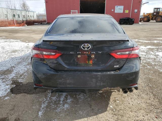 4T1G11AK7MU482123 - 2021 TOYOTA CAMRY SE BLACK photo 6