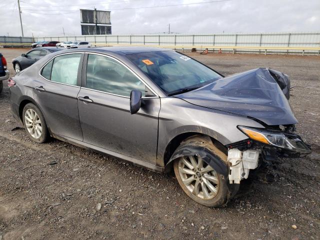 4T1B11HK5JU618969 - 2018 TOYOTA CAMRY L GRAY photo 4