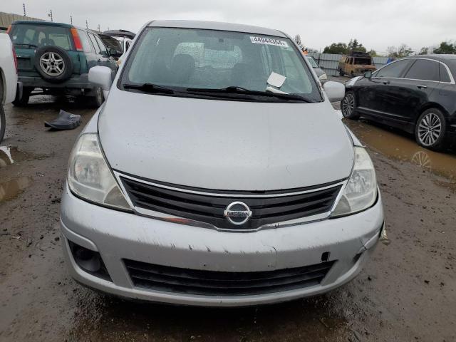 3N1BC1CP6CK801305 - 2012 NISSAN VERSA S SILVER photo 5