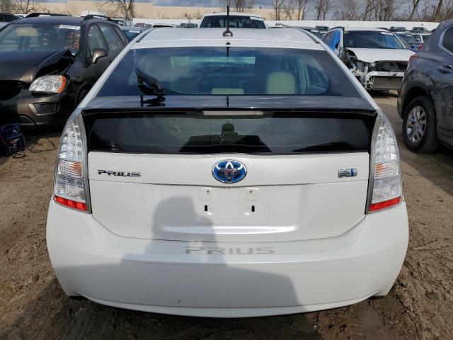 JTDKN3DU6B0301626 - 2011 TOYOTA PRIUS WHITE photo 6