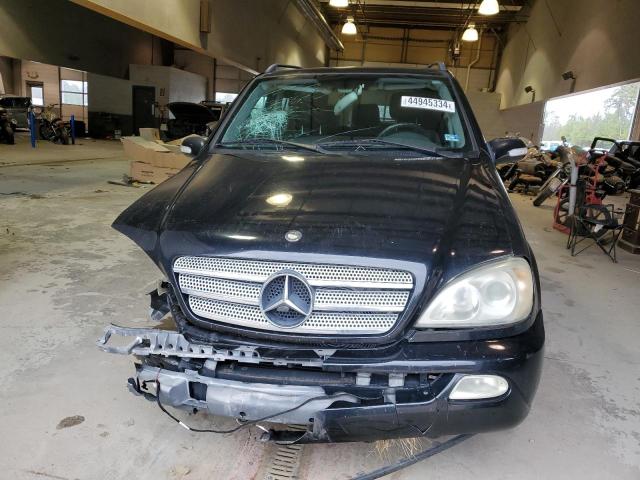 4JGAB57EX4A487393 - 2004 MERCEDES-BENZ ML 350 BLACK photo 5