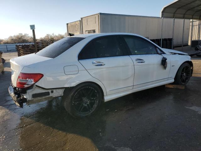 WDDGF4HB3CA623255 - 2012 MERCEDES-BENZ C 250 WHITE photo 3