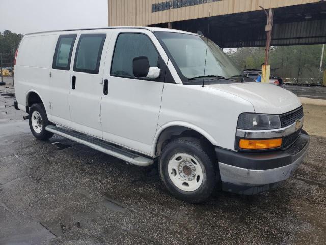 1GCWGAFP2N1212027 - 2022 CHEVROLET EXPRESS G2 WHITE photo 4