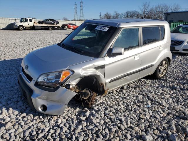 KNDJT2A28A7105837 - 2010 KIA SOUL + SILVER photo 1