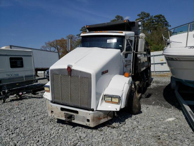 1NKDX7TX1CJ326417 - 2012 KENWORTH CONSTRUCTI T800 WHITE photo 2