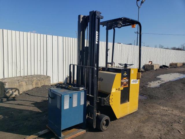 S215273 - 2025 YALE FORKLIFT YELLOW photo 2