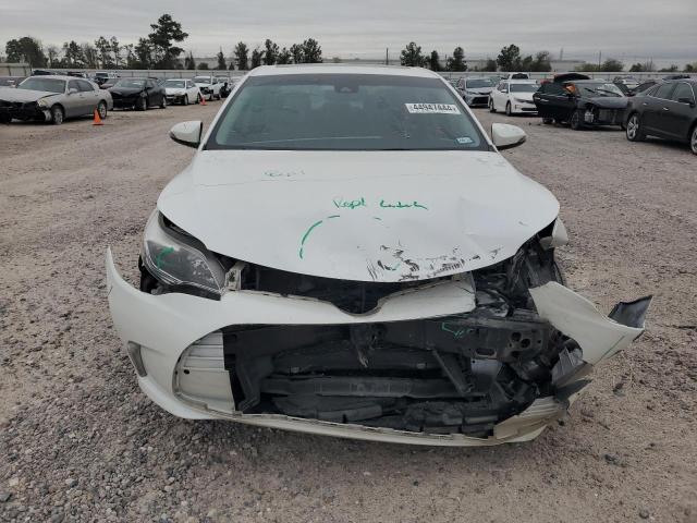 4T1BK1EB4JU275248 - 2018 TOYOTA AVALON XLE WHITE photo 5