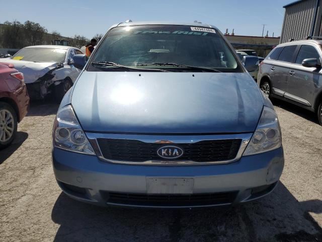 KNDMG4C71C6415374 - 2012 KIA SEDONA LX BLUE photo 5