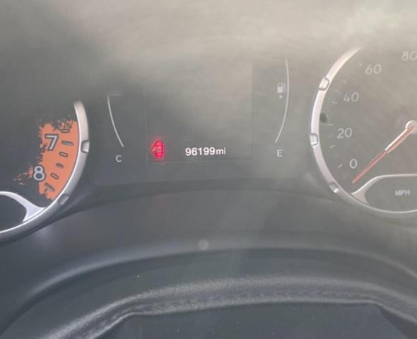 ZACCJBAB5JPG83153 - 2018 JEEP RENEGADE SPORT Սև լուսանկար 8