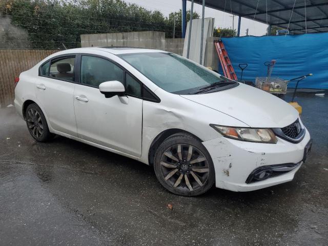 19XFB2F97FE262622 - 2015 HONDA CIVIC EXL WHITE photo 4