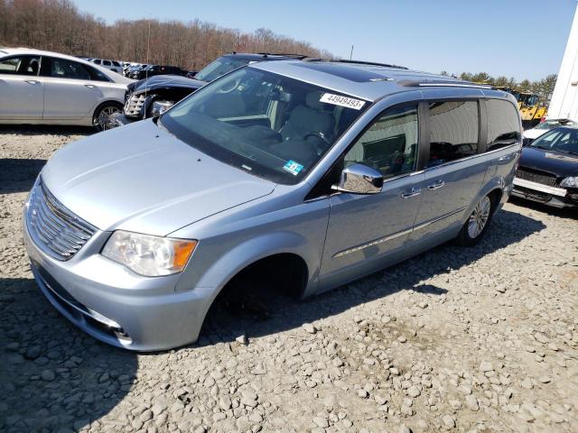 2C4RC1GG7DR513037 - 2013 CHRYSLER TOWN & COU LIMITED BLUE photo 1